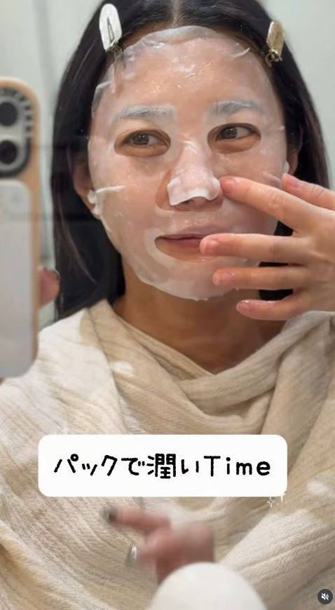 パックの様子も公開（瀬戸朝香のインスタグラムから）