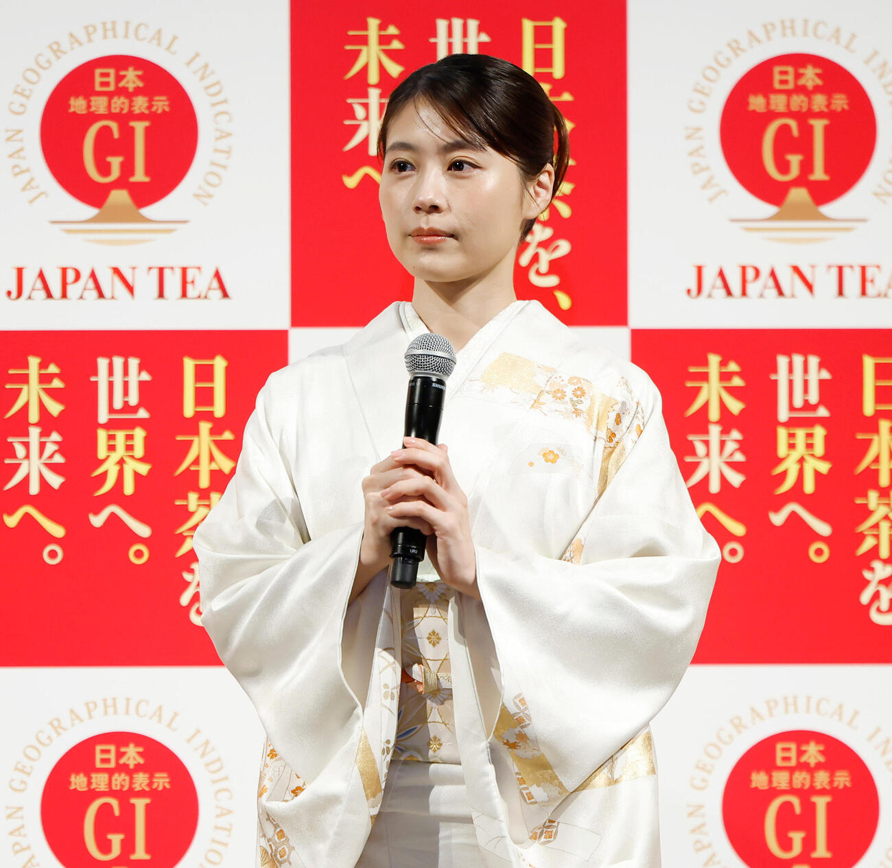 登壇した有村架純（撮影・山本朝陽）