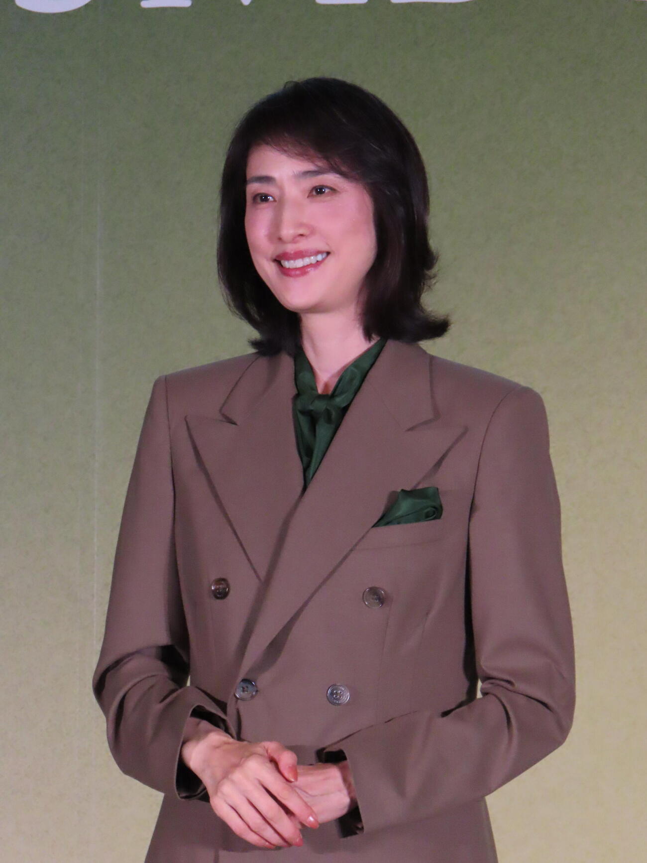 「SMBC Wealth」戦略説明会＆新CM発表会に登壇した天海祐希