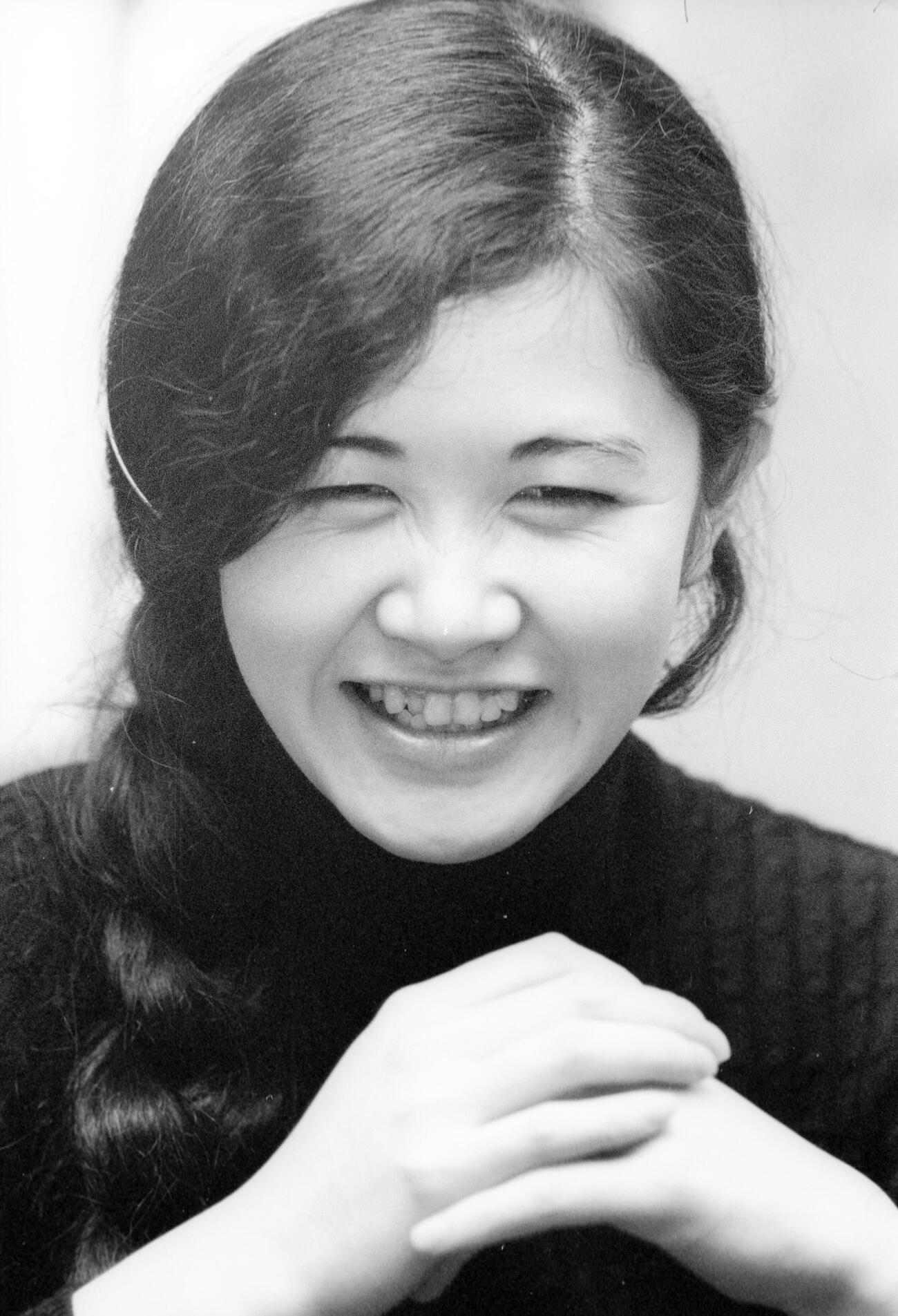 中島みゆき（1976年12月撮影）