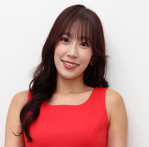 レースクイーン霧島聖子、ハート柄ひもビキニのプライベートショットに「堪りません」