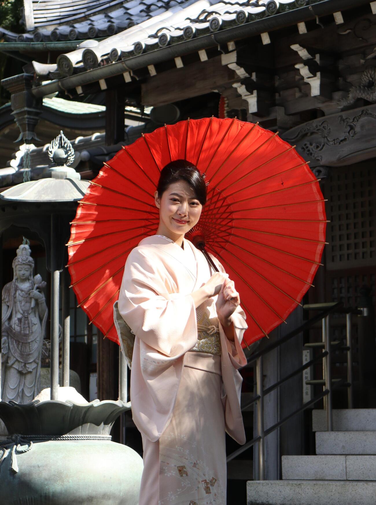 主演映画「みらいしのほこう」のヒット祈願を行った安田聖愛