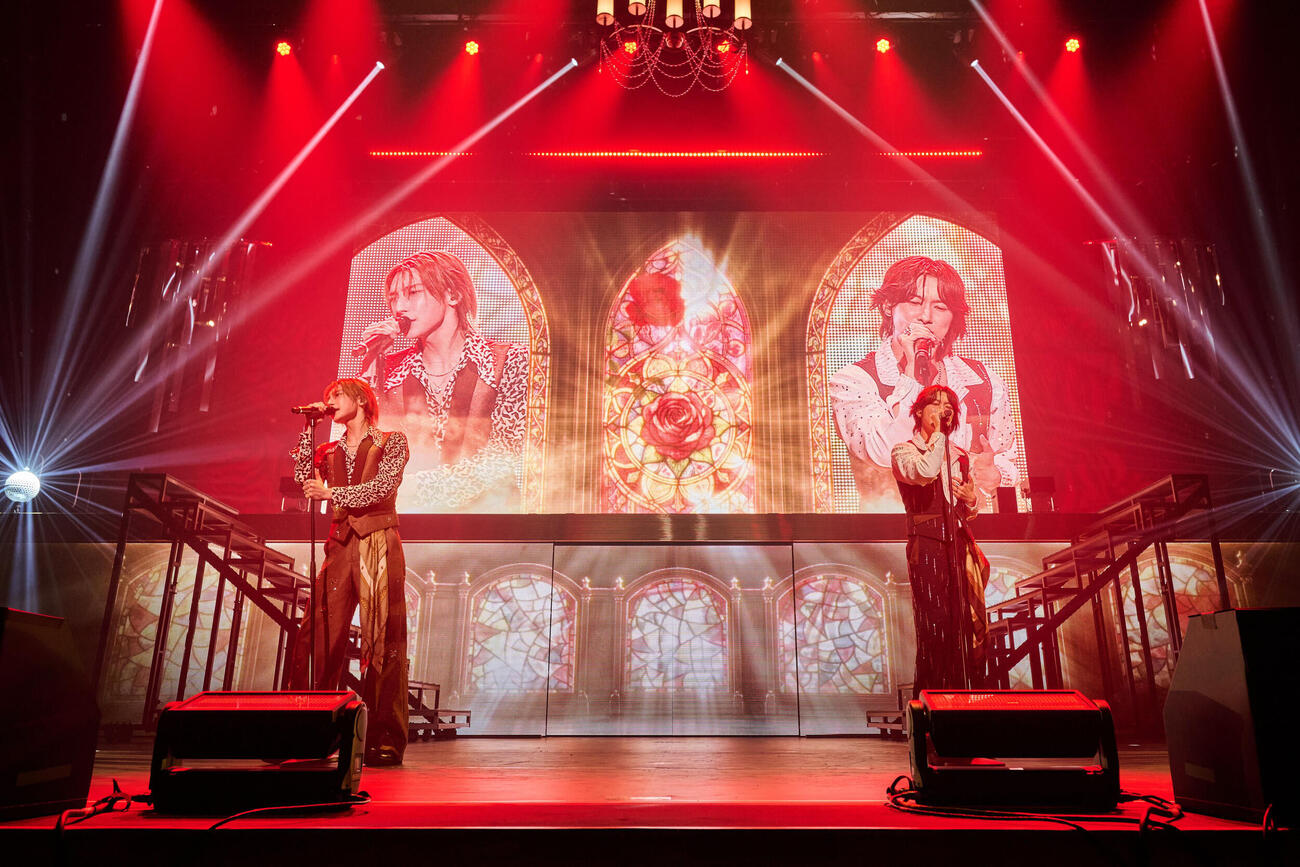 ファンクラブツアー「ROIROM FANCLUB TOUR 2026“LIGHT IT UP”」を行ったROIROM