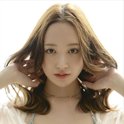 「神レベルの色白」34歳歯科衛生士グラドル、透き通る美しさの「89センチ」に「本当最高」
