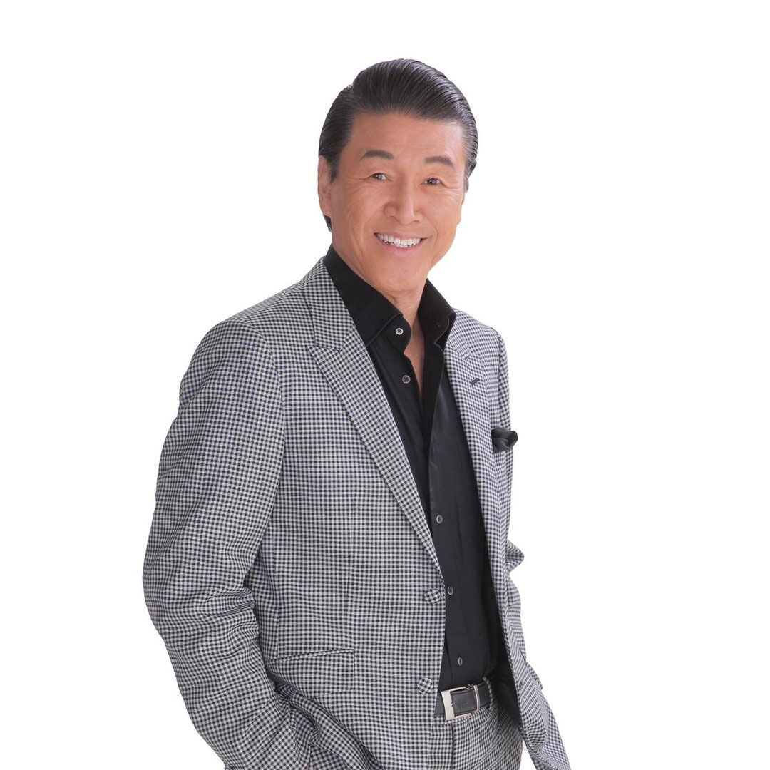 山崎ていじ（インスタグラムから）