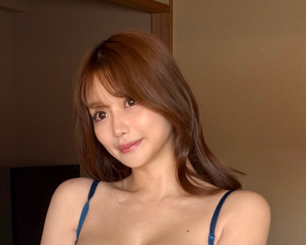 極小面積ランジェリー姿を披露した新田妃奈（新田妃奈のインスタグラムから）