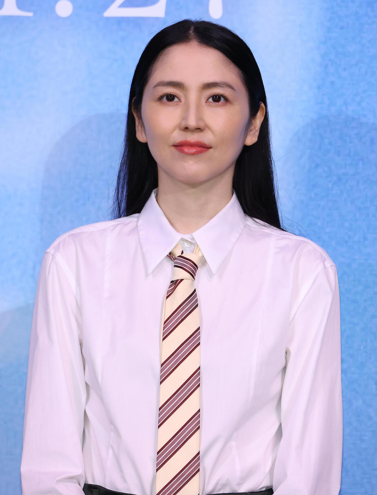 映画「このごにおよんで愛など」ジャパンプレミアで舞台あいさつする長澤まさみ（撮影・中島郁夫）