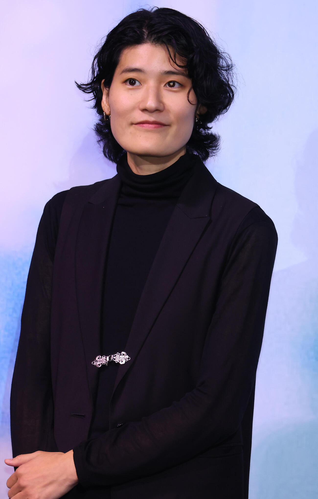 映画「このごにおよんで愛など」ジャパンプレミアで舞台あいさつする広瀬奈々子監督（撮影・中島郁夫）