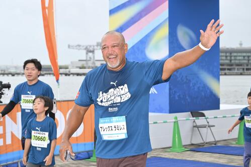 ラミレス氏、横浜マラソン３キロ完走　DeNAに「日本一を奪還してほしい」とエール