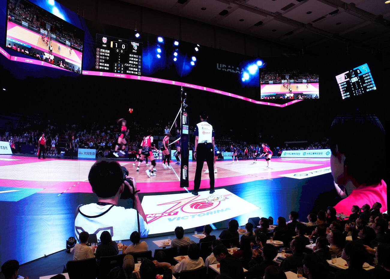 SVリーグ協力の下、臨場感あふれるライブビューイング観戦体験会行われた（撮影・たえ見朱実）