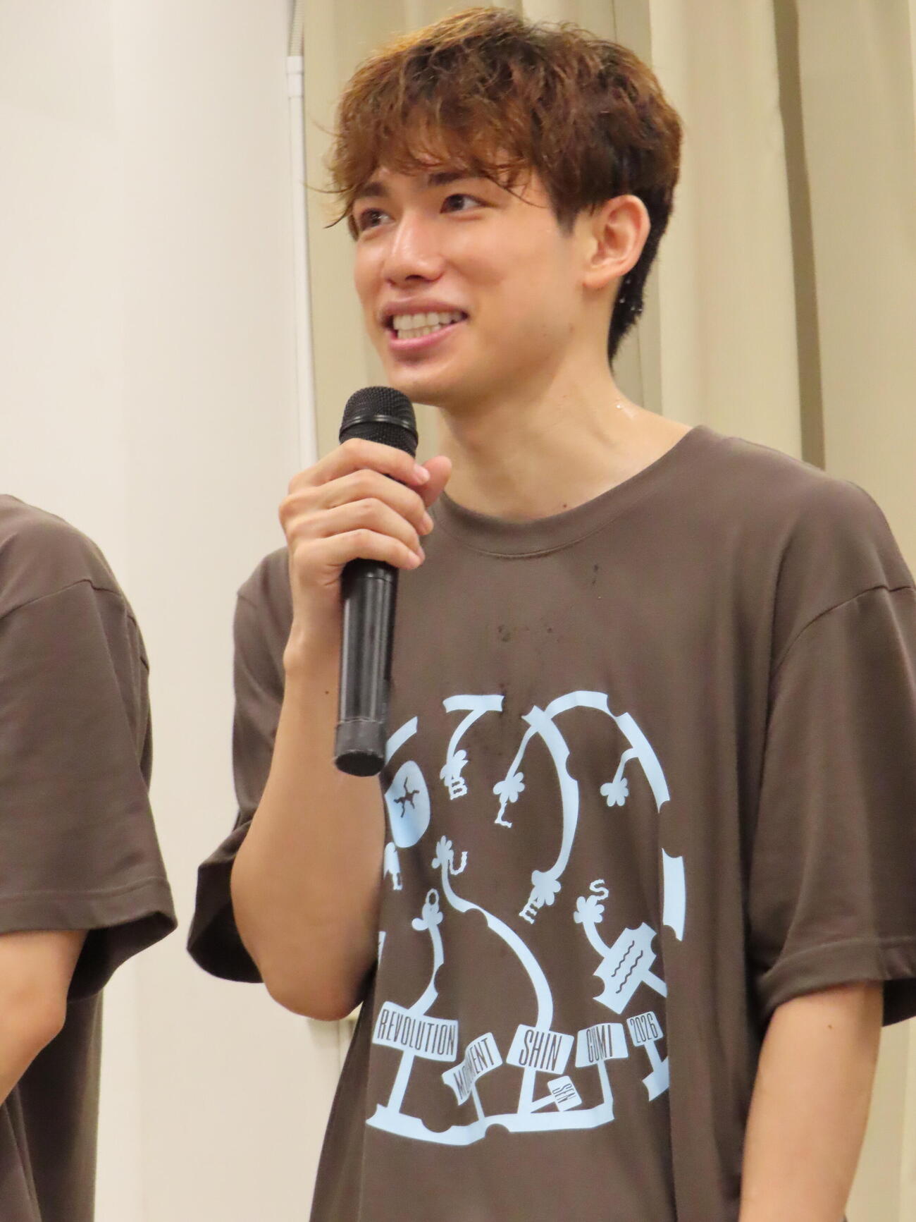 つかこうへい革命ミュージカル　ダブルス「飛龍伝」「幕末純情伝」の公開稽古に臨んだ百名ヒロキ（撮影・鎌田良美）