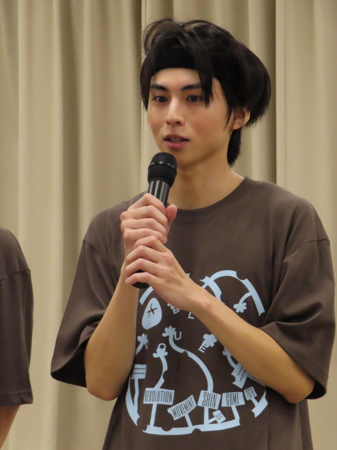 つかこうへい革命ミュージカル　ダブルス「飛龍伝」「幕末純情伝」の公開稽古に臨んだ酒井大成（撮影・鎌田良美）