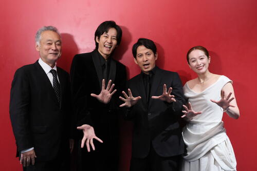 岡田准一「SUKIYAKI」仲野太賀の「ヨイトマケの唄」に「ずるいな、というくらい泣いた」