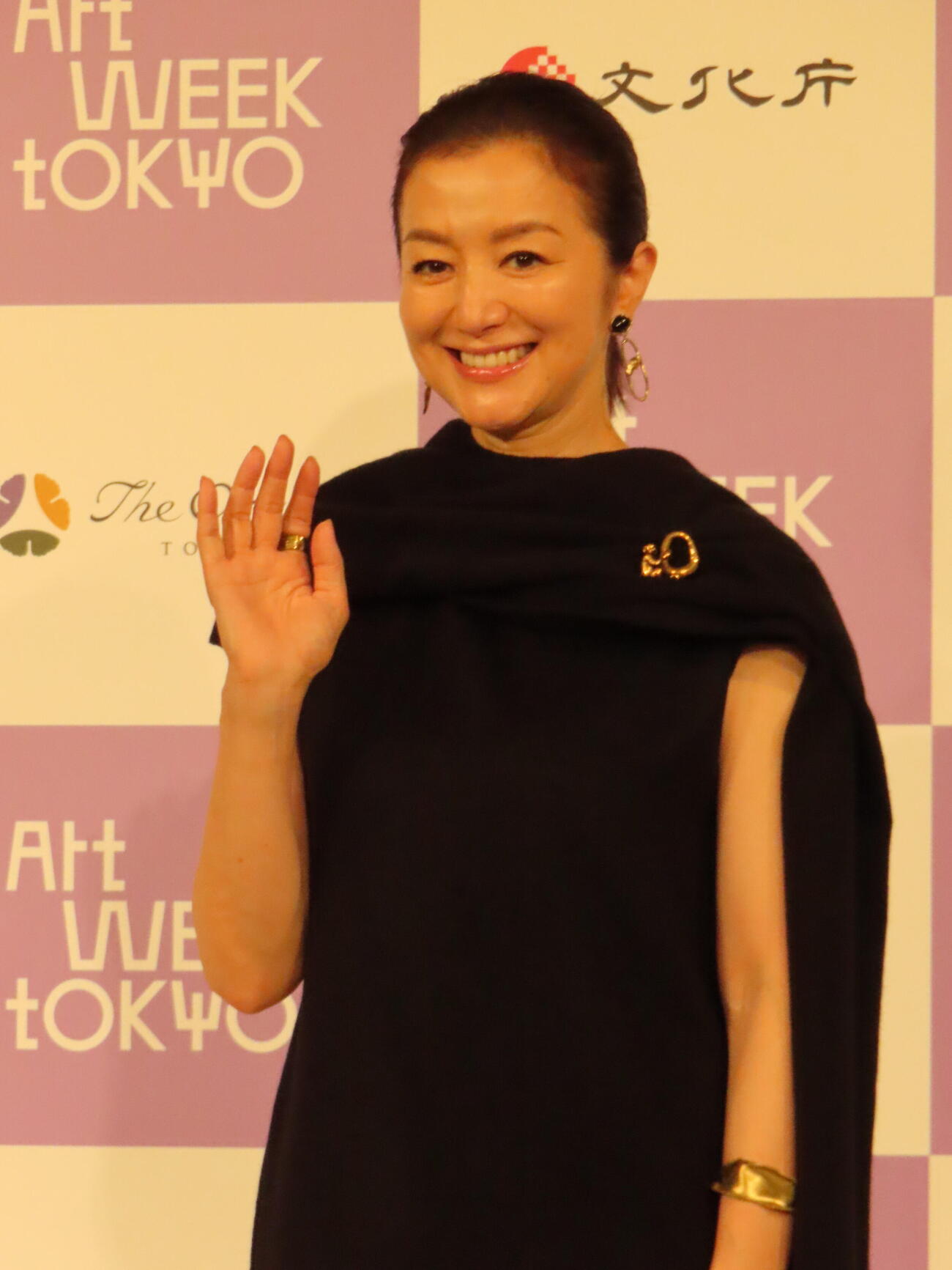 アートウィーク東京の記者発表に登壇した鈴木京香（撮影・鎌田良美）