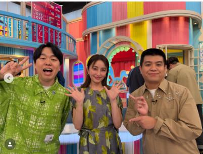 矢田亜希子がKOC王者とスリーショット公開（矢田亜希子のインスタグラムから）