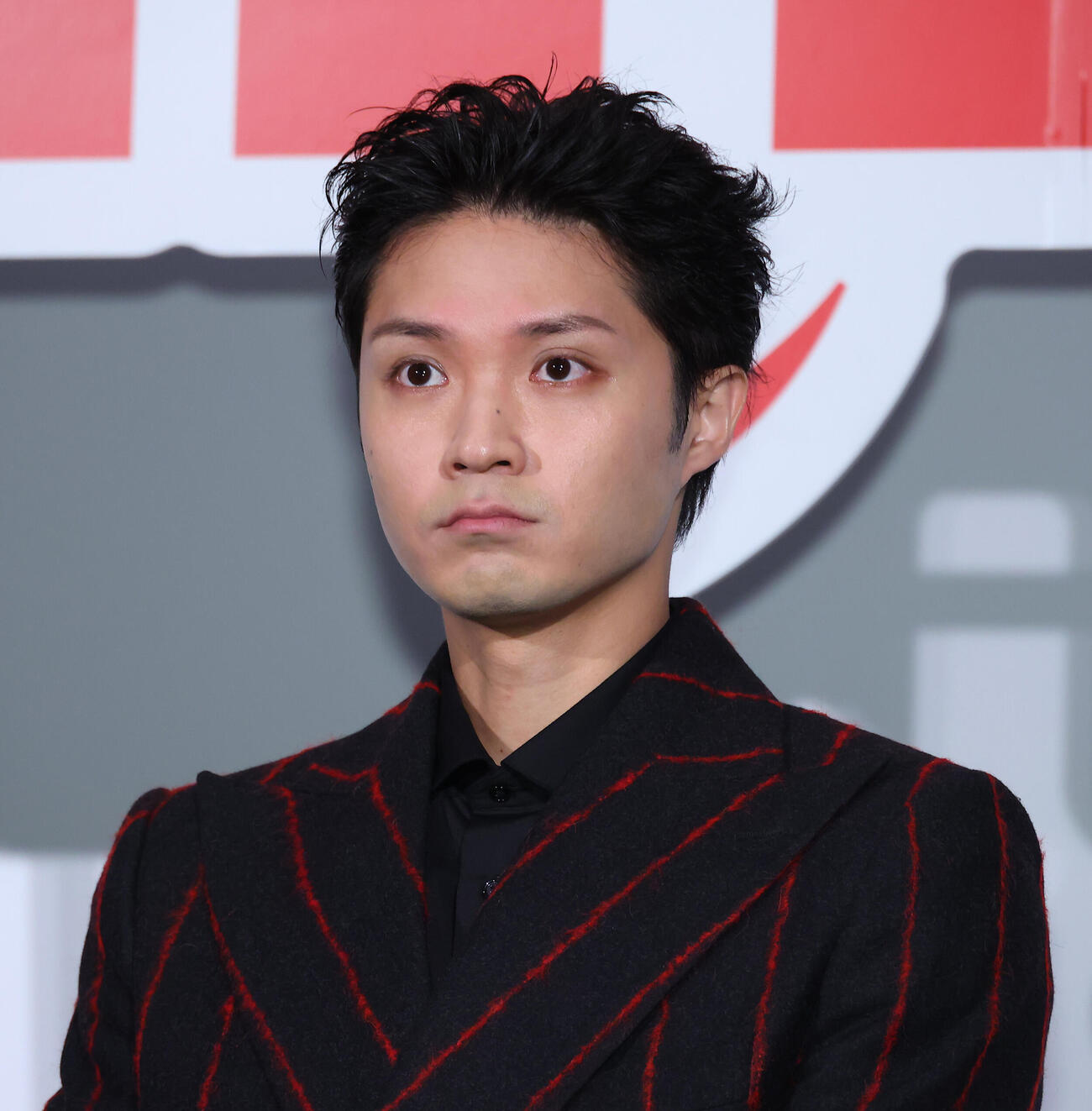 映画「mentor」舞台あいさつを行う磯村勇斗（撮影・中島郁夫）