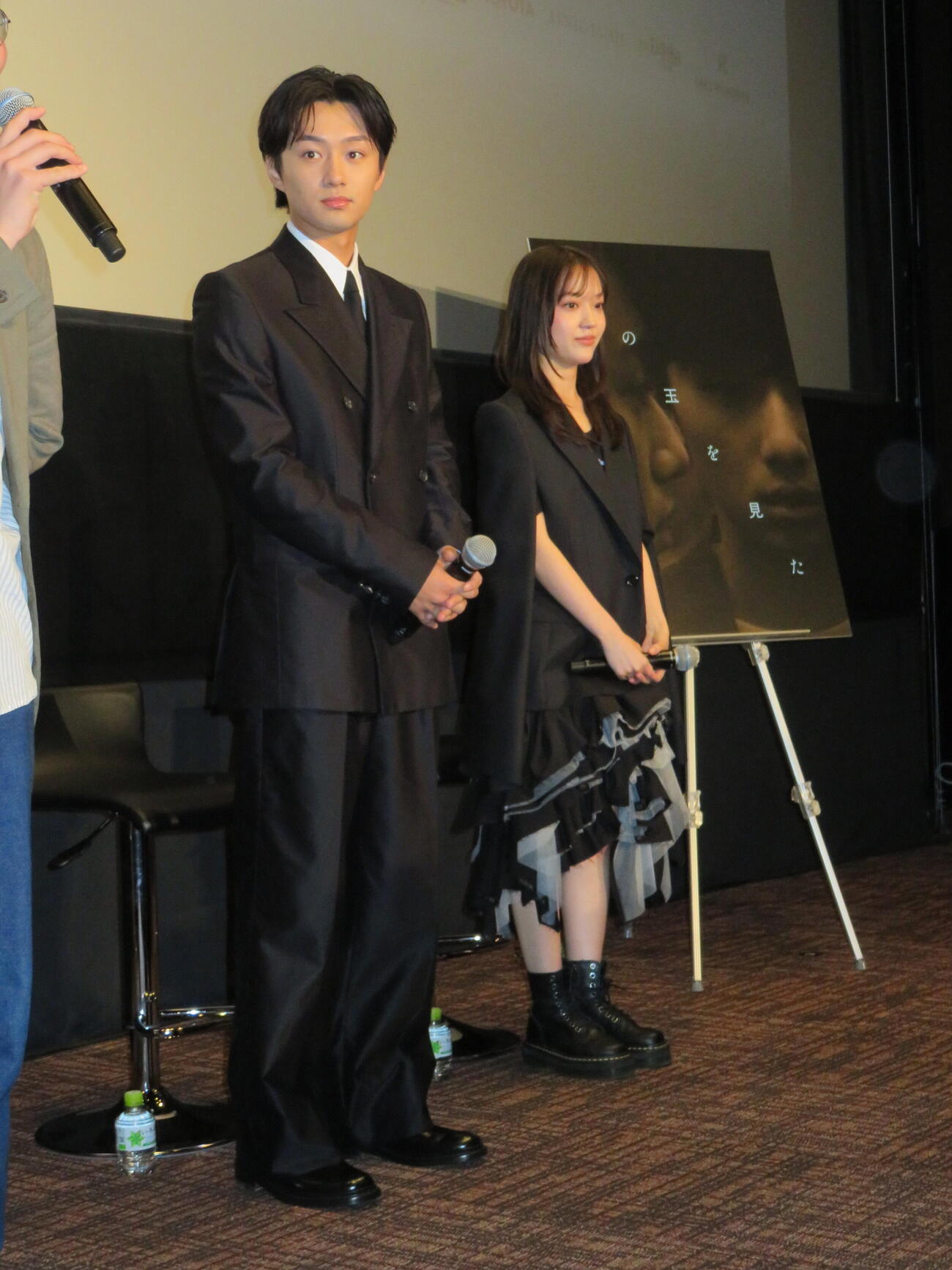 東京国際映画祭Nippon Cinema Now部門に出品された映画「火の玉を見た」舞台あいさつに登壇した大西利空と伊礼姫奈（撮影・村上幸将）