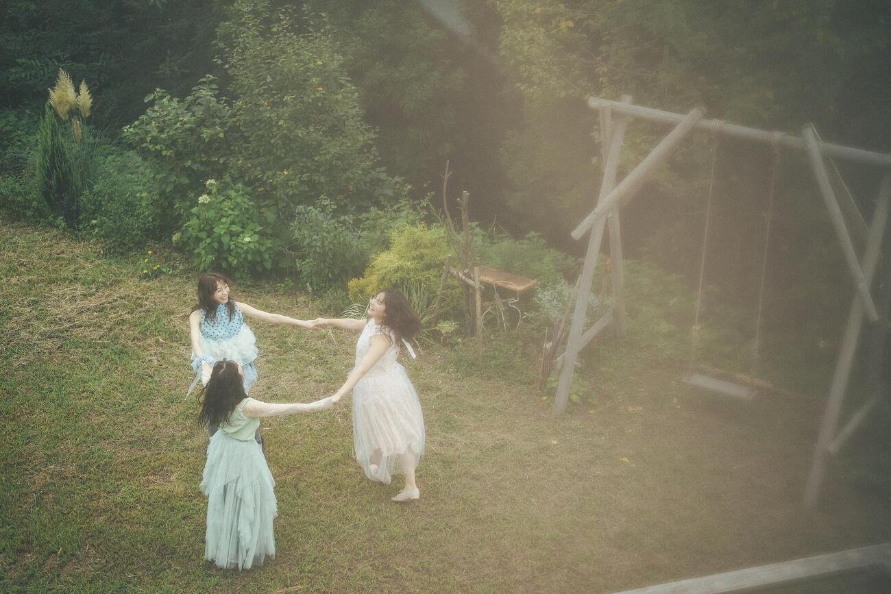 写真展「yawn」シリーズ第5弾の公開カット