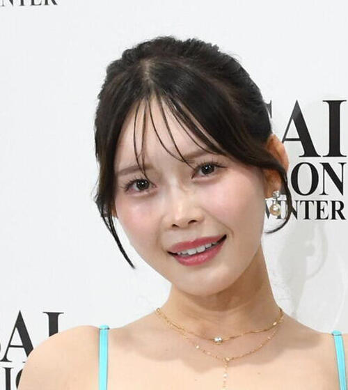 28歳グラドル、バスタオル１枚の温泉ショットに「綺麗」「素敵ですねー」「魅力的」