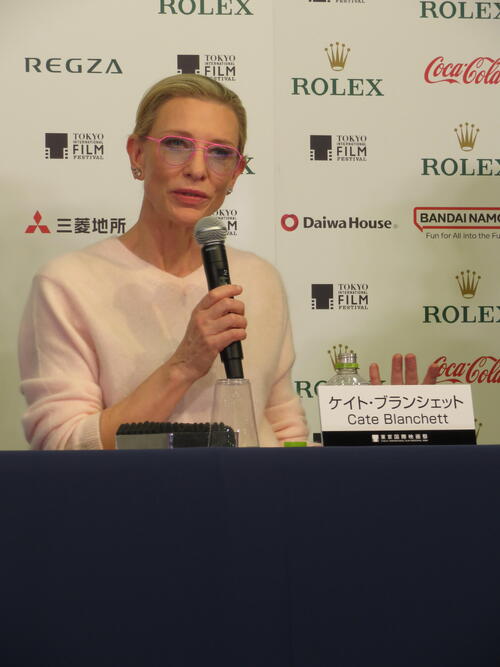 ケイト・ブランシェットが役所広司に共演呼びかけ「いつ、一緒にお仕事できますか？」
