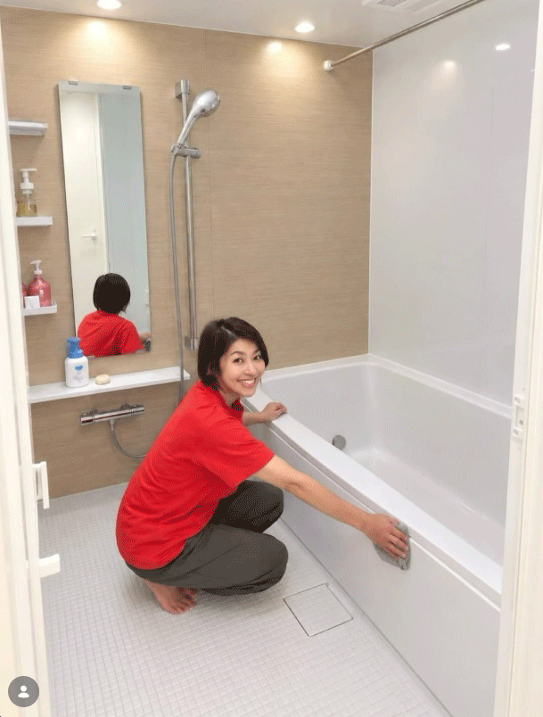 鈴木奈々のインスタグラムから