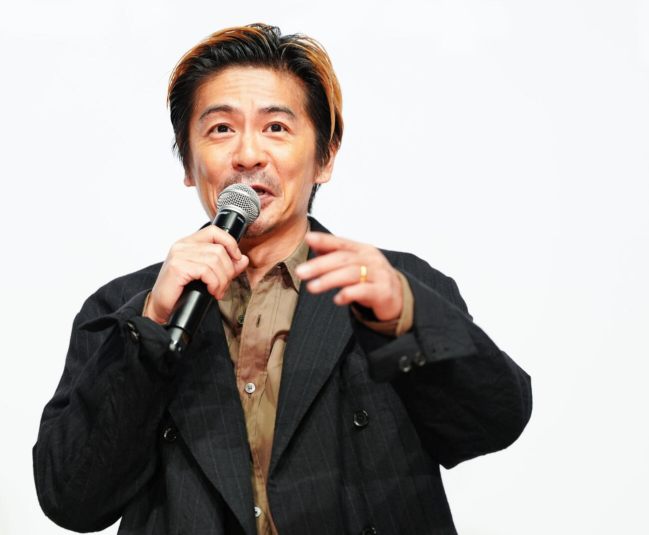 映画「見上げてごらん」公開記念舞台あいさつに登壇した森田剛（撮影・鈴木みどり）