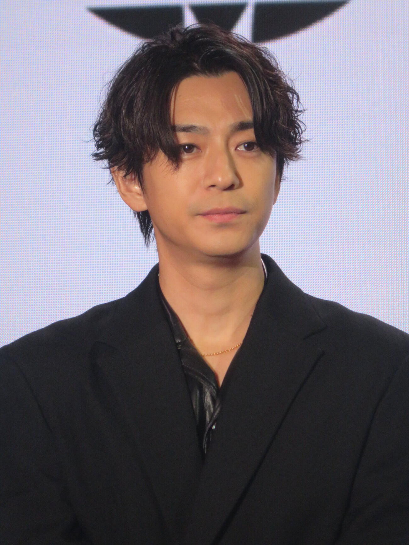 「atmos presents SNEAKER BEST DRESSER AWARD 2026」俳優部門を受賞した三浦翔平（撮影・川田和博）