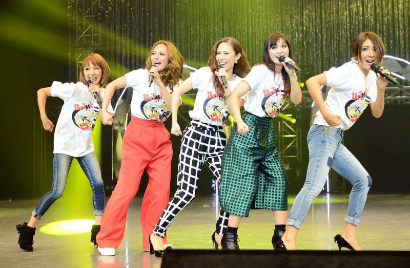MAX結成以来初「5人」披露 20周年記念ライブ - 音楽 : 日刊スポーツ