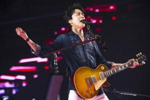 福山雅治、男性限定ライブで第1子誕生を生報告 - 音楽 : 日刊スポーツ