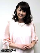 笑顔を見せる柳ゆり菜(撮影・上田悠太)
