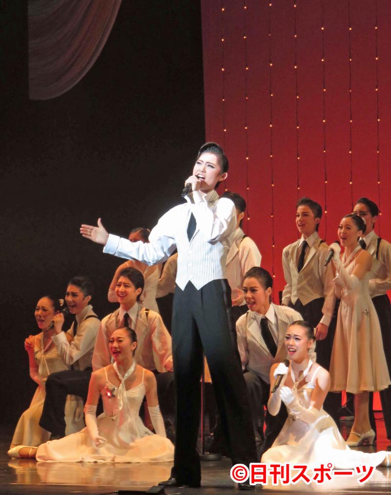 宝塚103期生の卒業公演「文化祭」スタート - 芸能 : 日刊スポーツ 宝塚103期生の卒業公演「文化祭」スタート - 芸能 : 日刊スポーツ