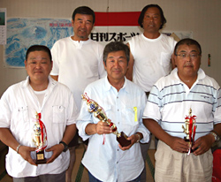 左下から佐藤さん、神原さん、桜井さん、左上から矢部さん、大久保さん