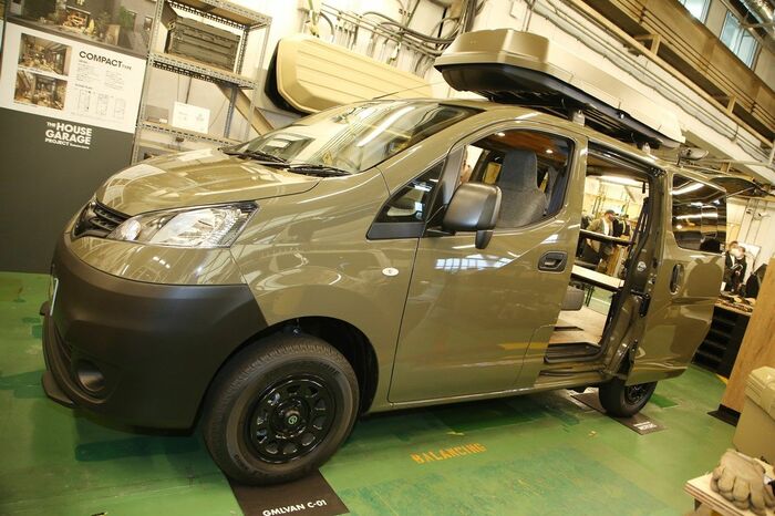 日産のNV200バネットをベースにしたC-01（筆者撮影）