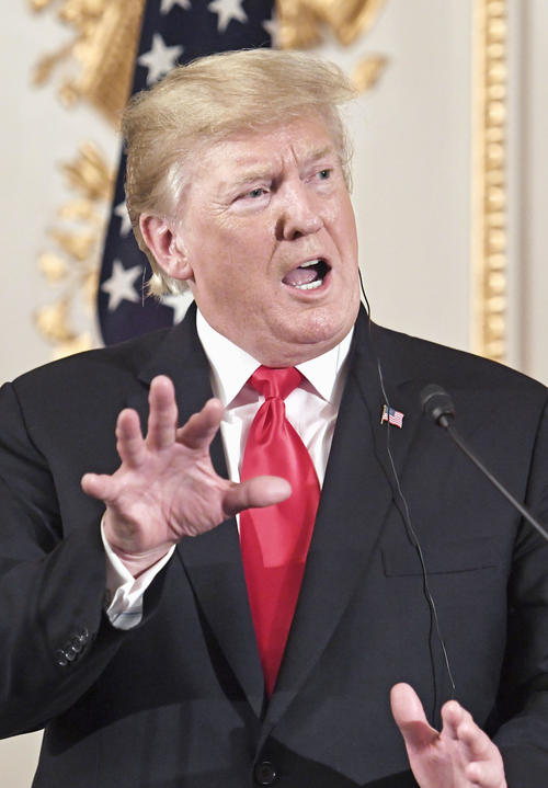 共同記者会見するトランプ米大統領（代表撮影）