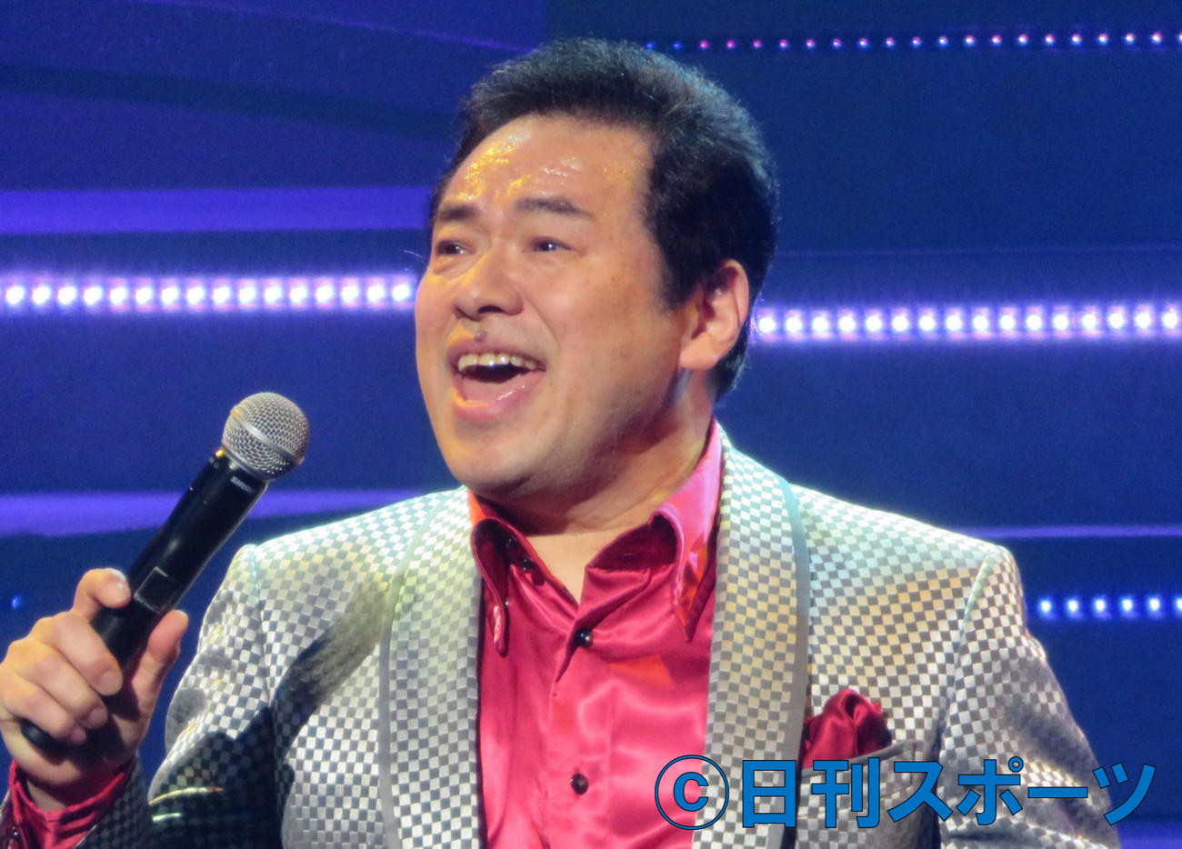 グッチ裕三