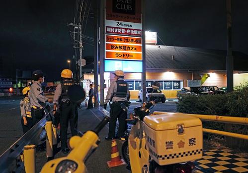 昨年は埼玉のネットカフェで男が女性店員を個室ブースに監禁し負傷させる 主な立てこもり事件 社会写真ニュース 日刊スポーツ