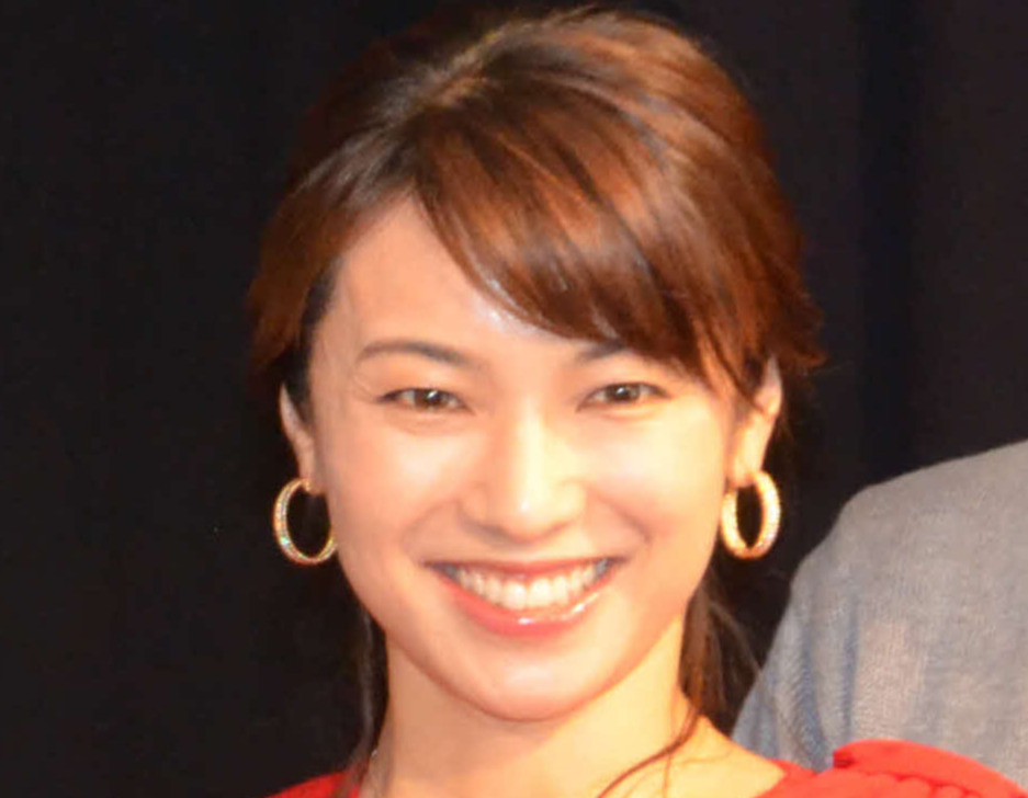 内山理名（2017年6月撮影）