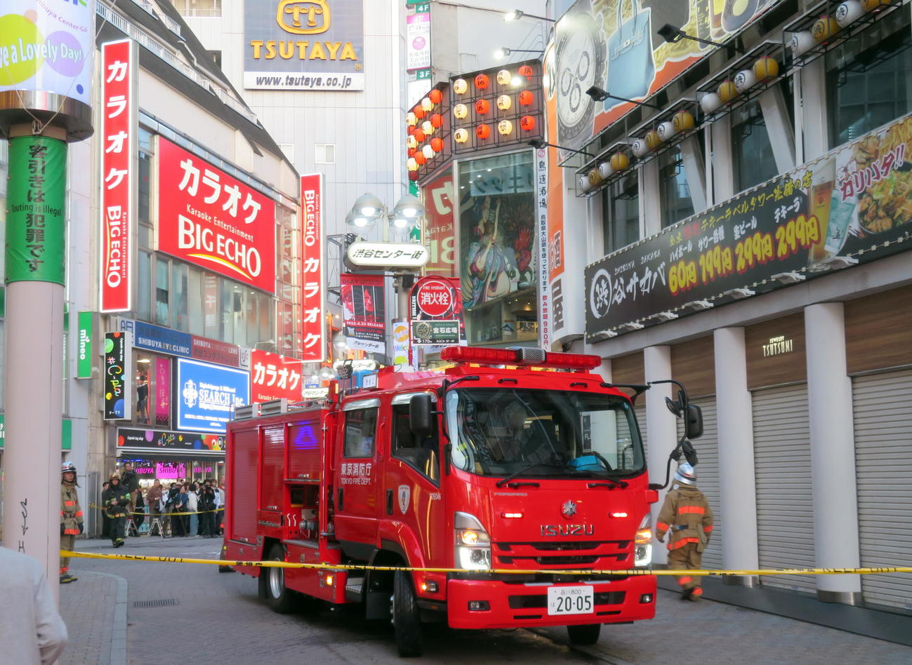 火事の影響で一部通行止めとなった渋谷センター街（撮影・鎌田直秀）