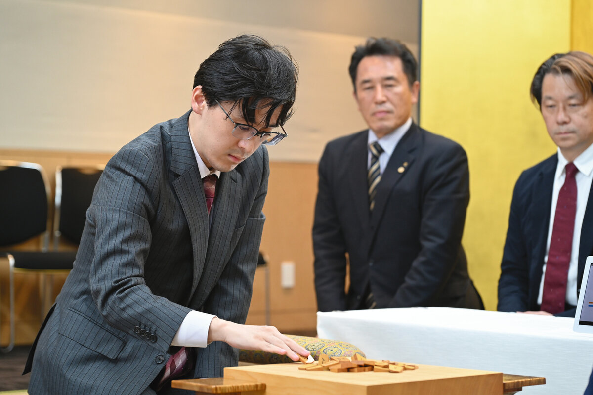 最終第5局は3戦3勝と「持っている男」伊藤匠叡王が3連覇を目指す（日本将棋連盟提供）