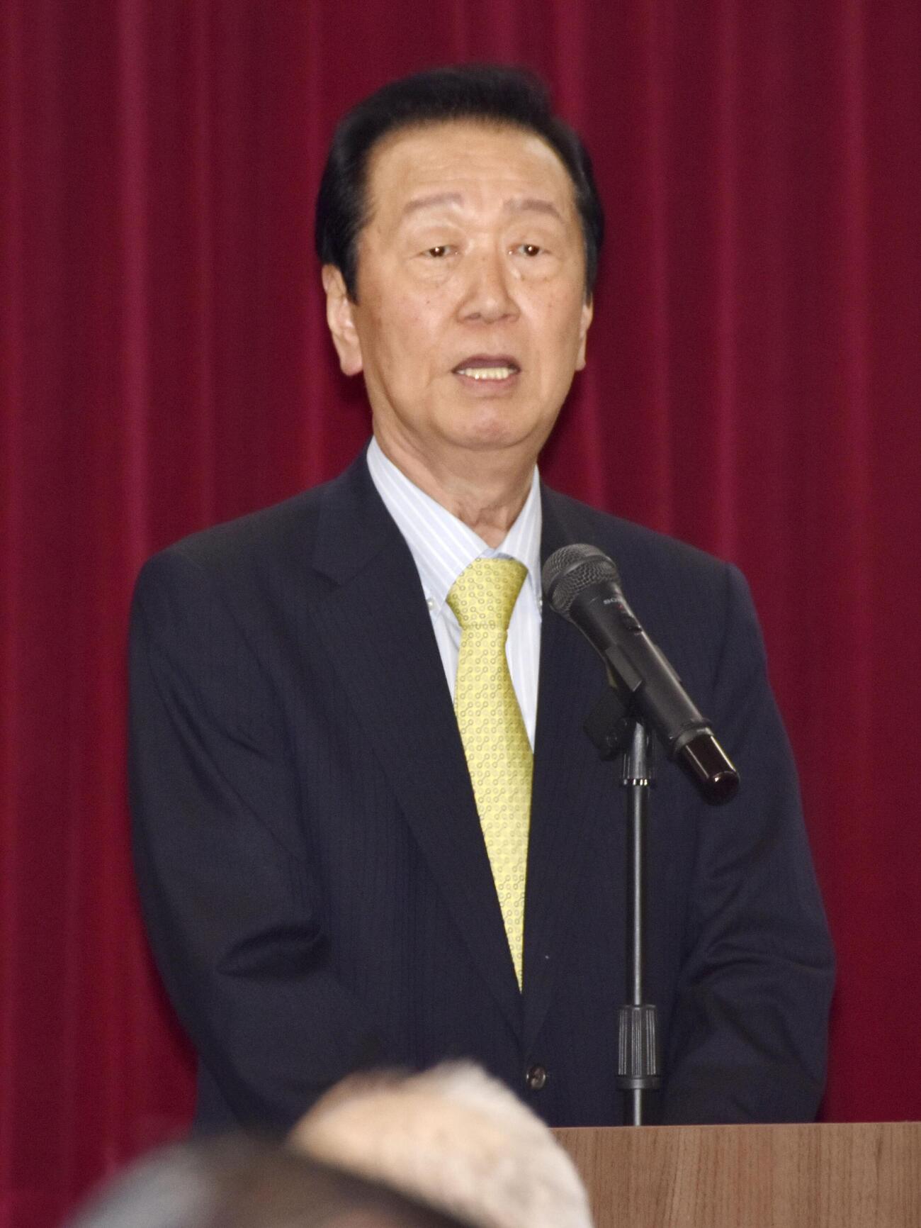 後援会役員会であいさつする中道改革連合の小沢一郎元衆院議員＝31日午後、岩手県花巻市(共同)
