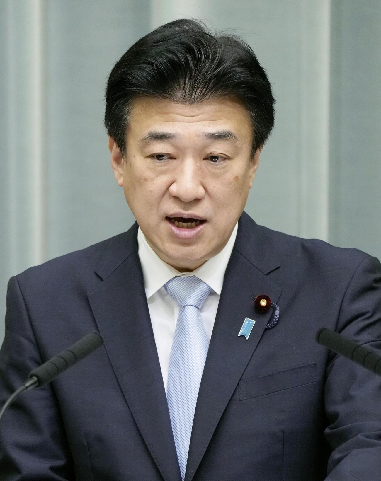 記者会見する木原官房長官＝12日午前、首相官邸(共同)