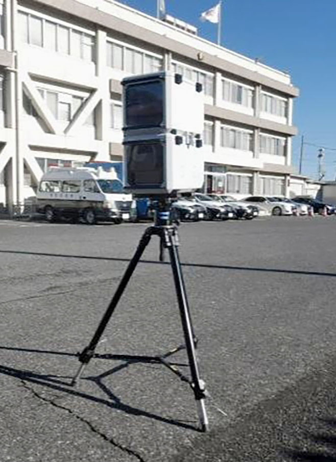 埼玉県警が取り締まり中に盗まれた「可搬式オービス」と同型の速度違反取り締まり装置（同県警提供＝共同）