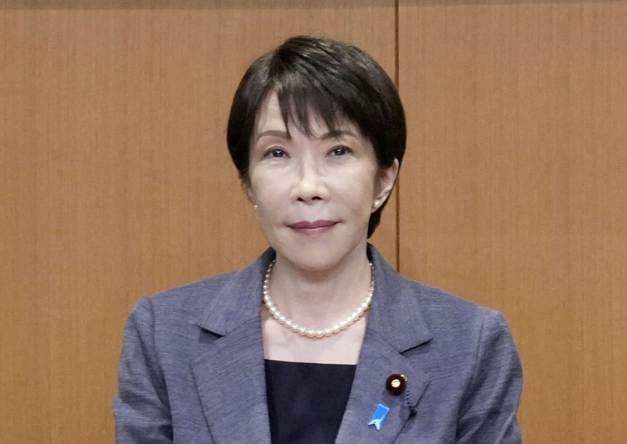 自民党の臨時役員会に臨む高市首相＝30日午前、東京・永田町の党本部（共同）