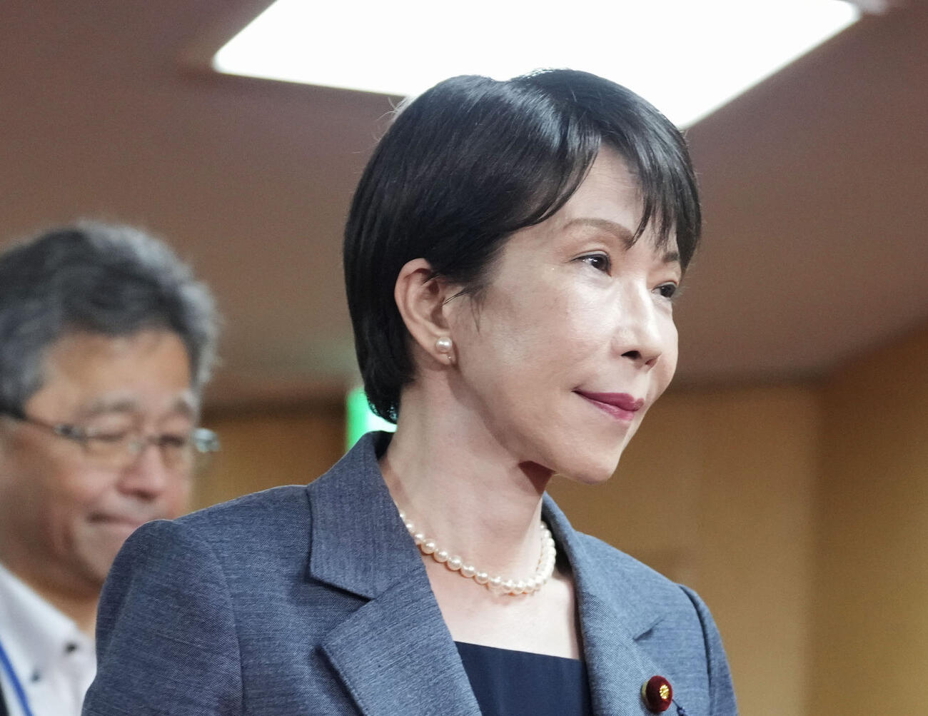 自民党の臨時役員会に臨む高市首相＝30日午前、東京・永田町の党本部（共同）