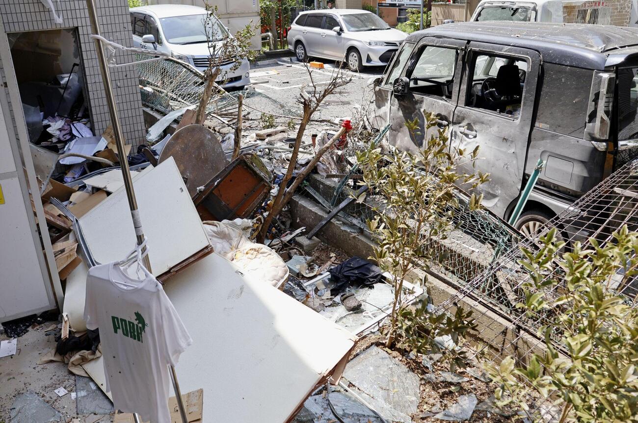 千葉県市川市のマンション爆発現場周辺（共同）