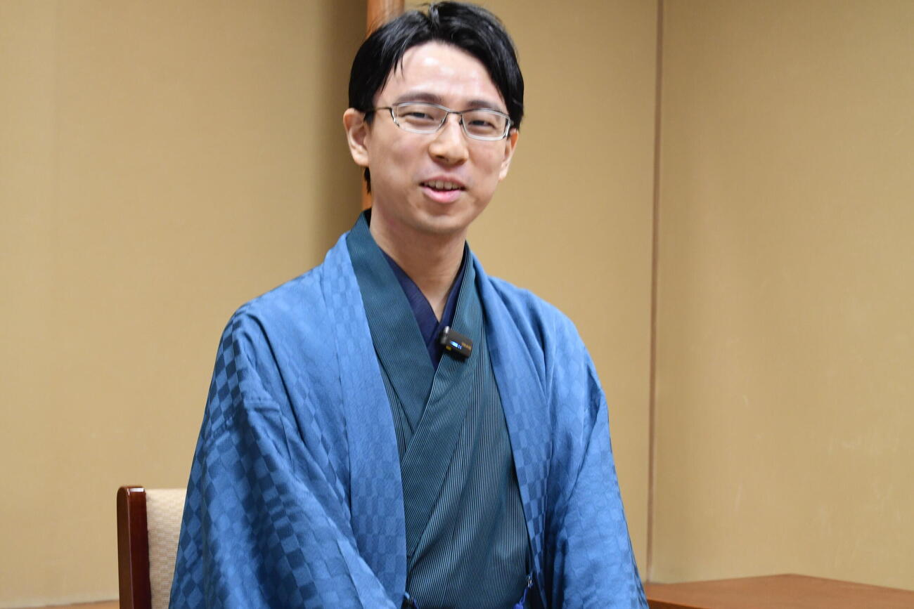 「和服をどこで着る機会があるかもしれません」と語った一力遼名人