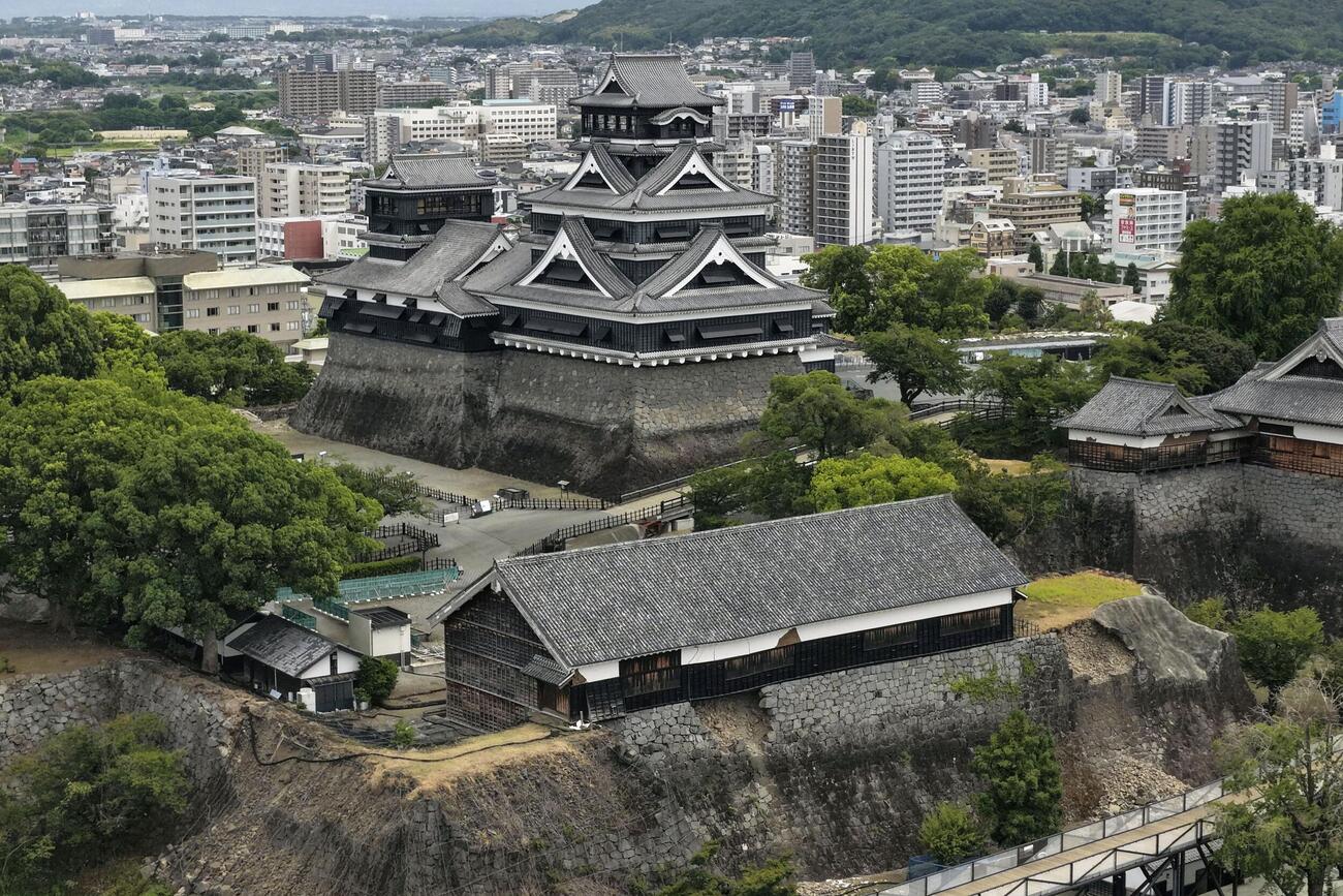13日に再開する見込みの熊本城（共同）