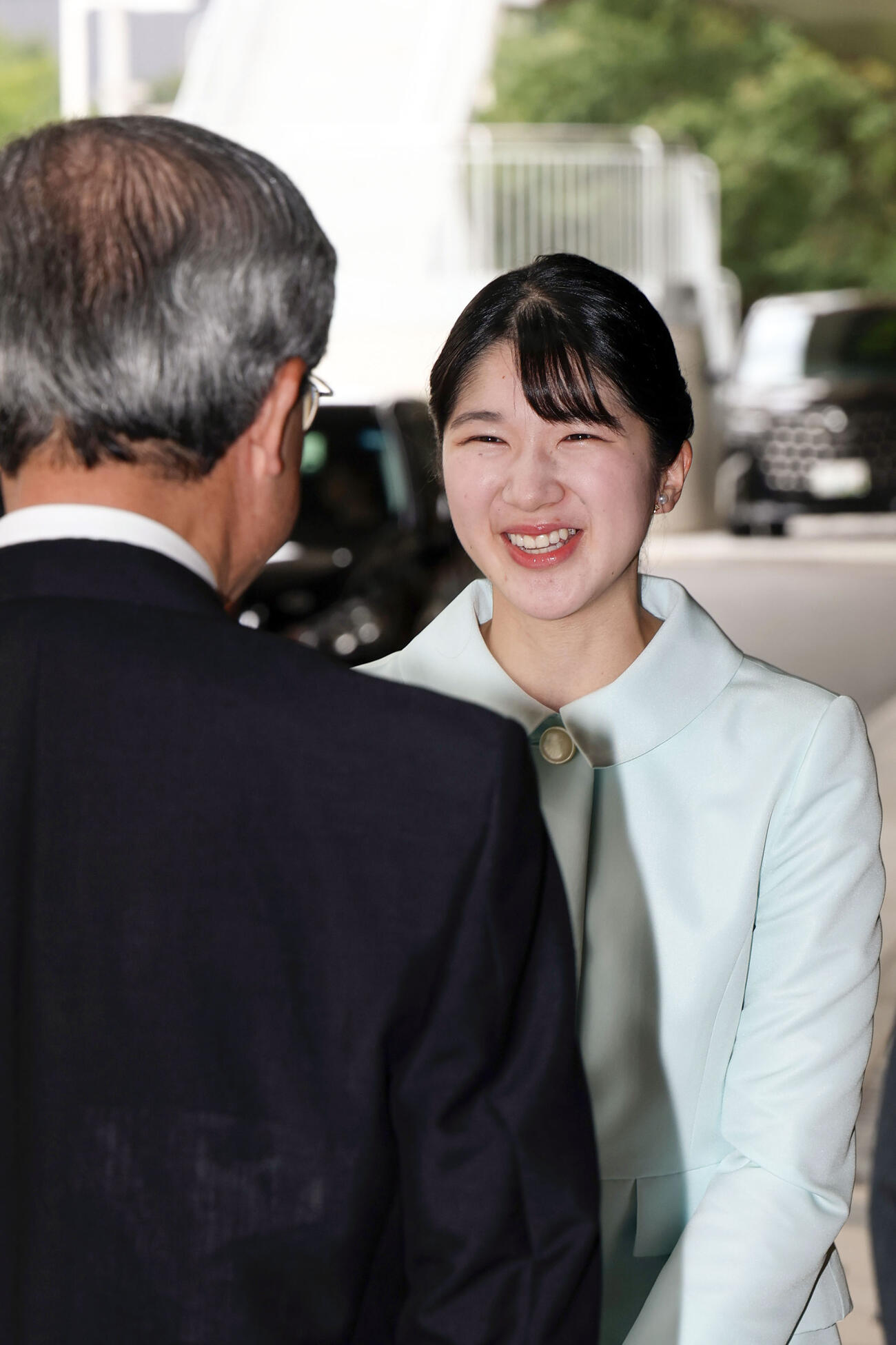 第37回半導体物理国際会議の会場に到着された愛子さま（代表撮影）