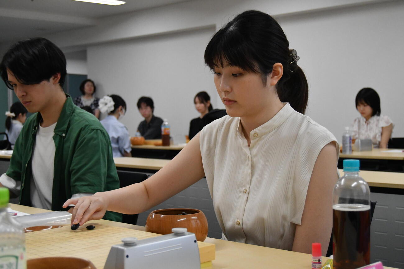 初優勝を飾った徐文燕三段