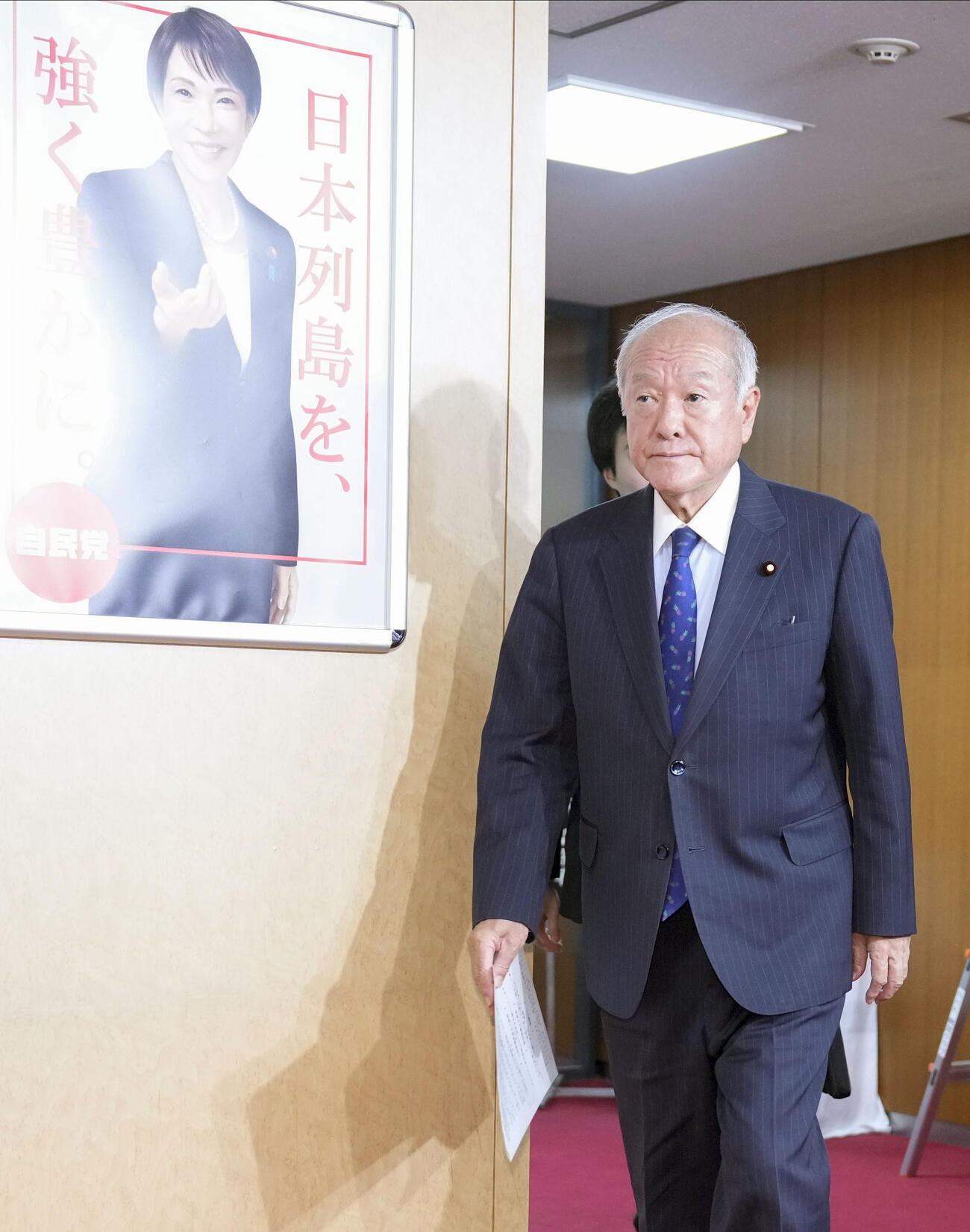 自民党の鈴木幹事長＝7月、東京・永田町の党本部(共同)